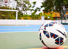 Cancha de fútbol y baloncesto